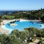Garden Level For 5 People With Sea View 别墅