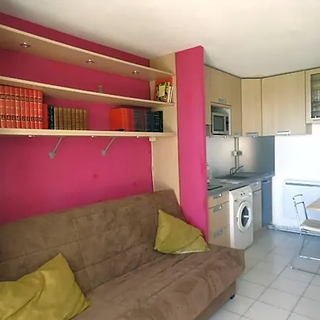 Villa Garden Level For 5 People With Sea View *
