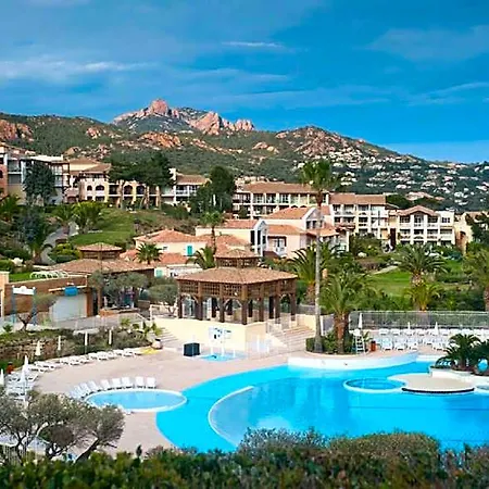 Villa Garden Level For 5 People With Sea View *