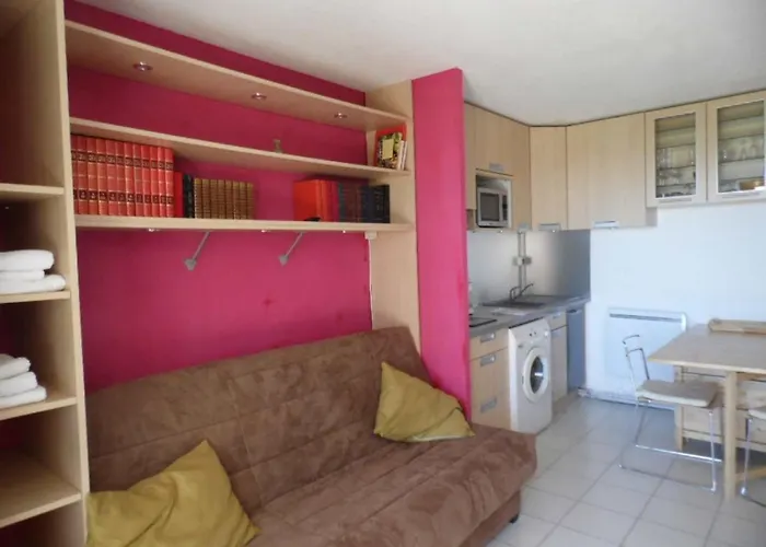 Garden Level For 5 People With Sea View Villa Saint-Raphaël