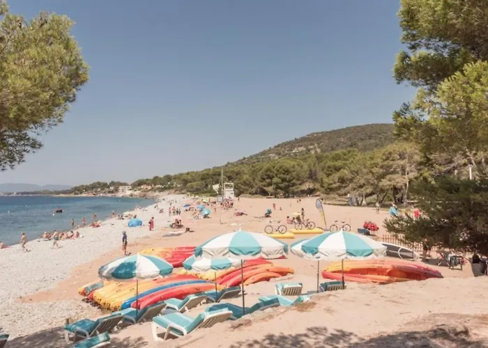 Garden Level For 5 People With Sea View Saint-Raphaël