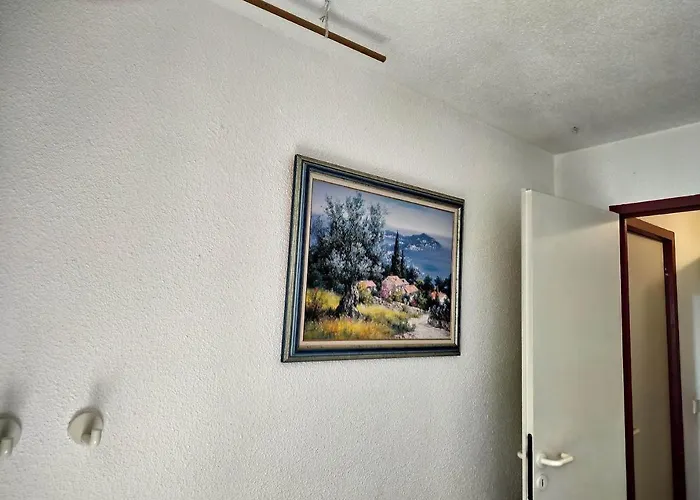 Garden Level For 5 People With Sea View * Saint-Raphael (Var)