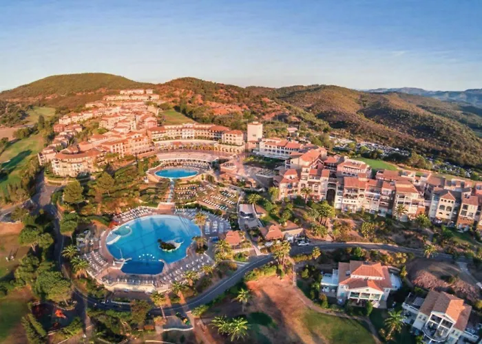 Garden Level For 5 People With Sea View Saint-Raphaël