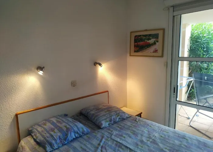 Villa Garden Level For 5 People With Sea View