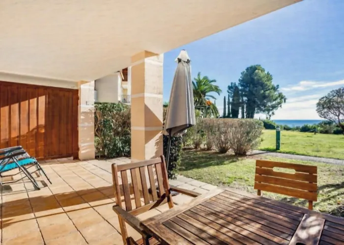 Villa Garden Level For 5 People With Sea View Saint-Raphael (Var)