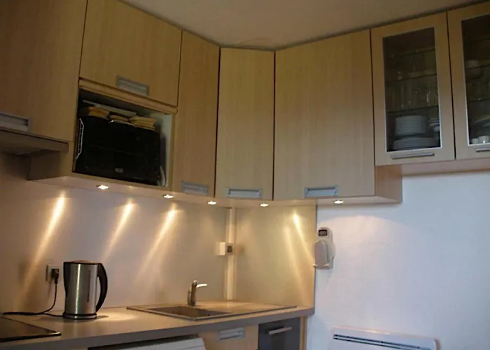 Garden Level For 5 People With Sea View * Saint-Raphaël